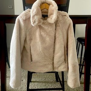 Pale pink faux fur Small ladies jacket